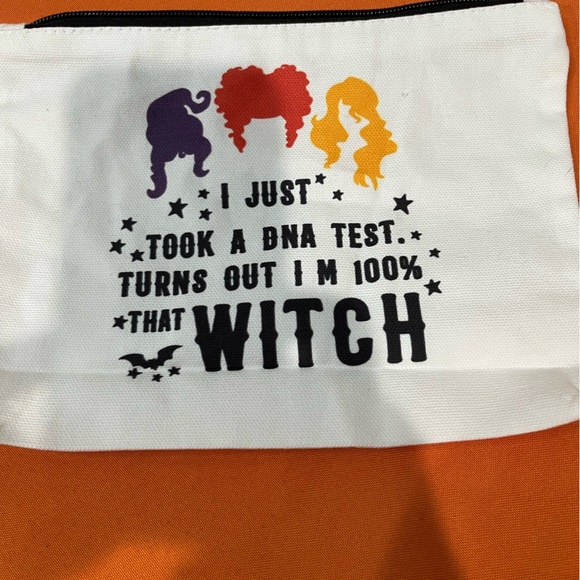 Halloween Decor Set with Pouch - Picture 6 of 6